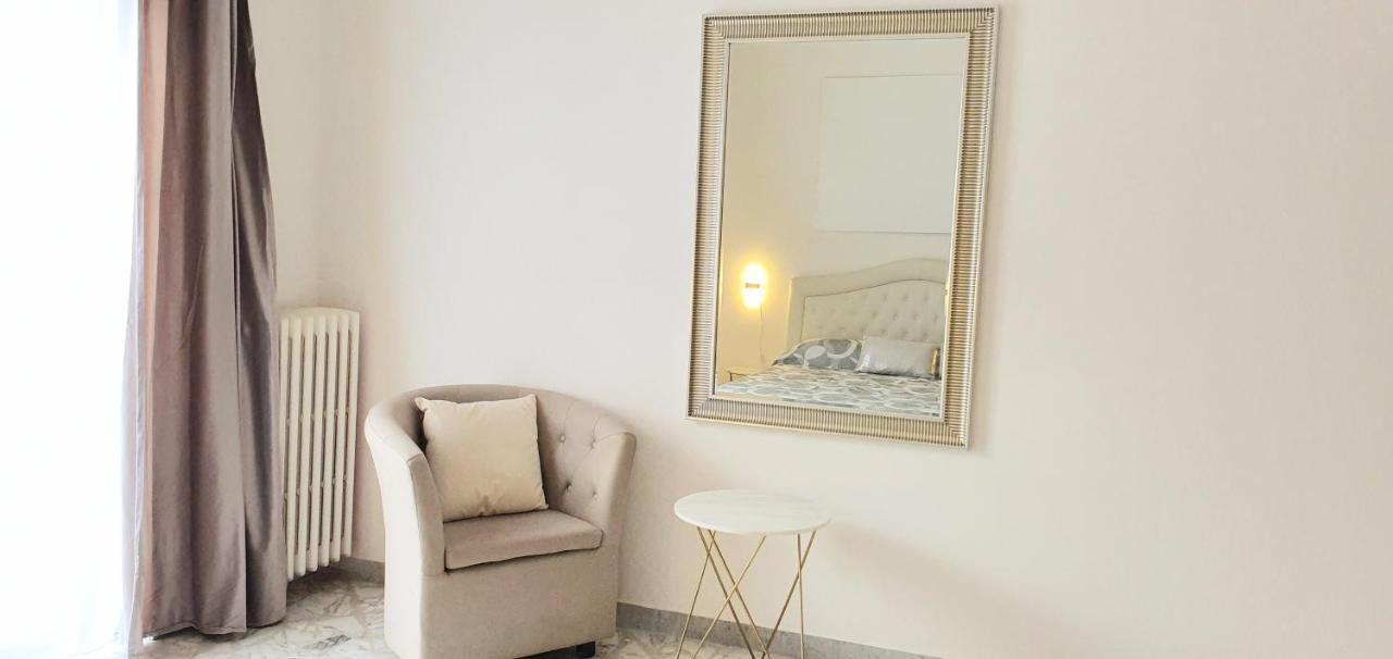 Angela'S Apartment. Elegant Two Bedroom House In Irsina Extérieur photo